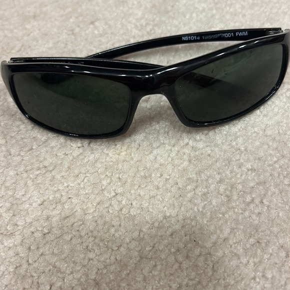 Sunglasses - Picture 1 of 4